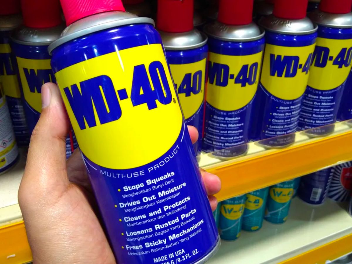 wd-40 can